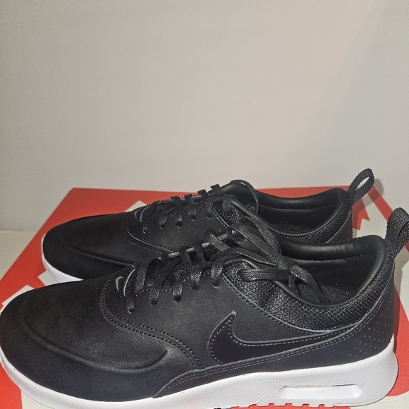 Nike Air Max Thea Premium Women's Shoes - Picture 13 of 15